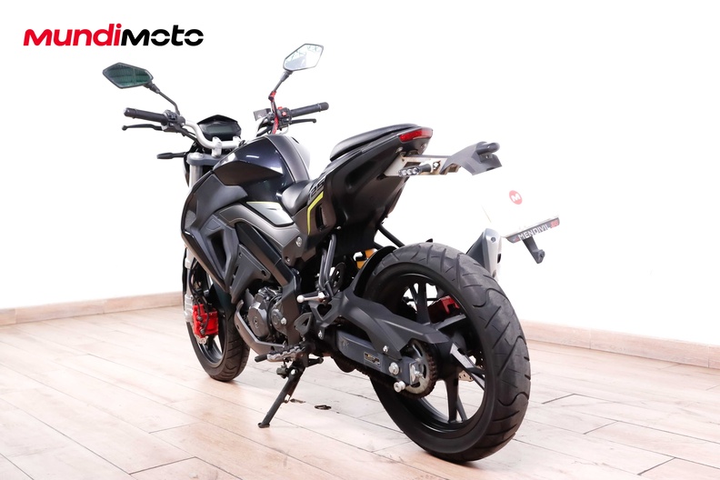 Motorbike image 7