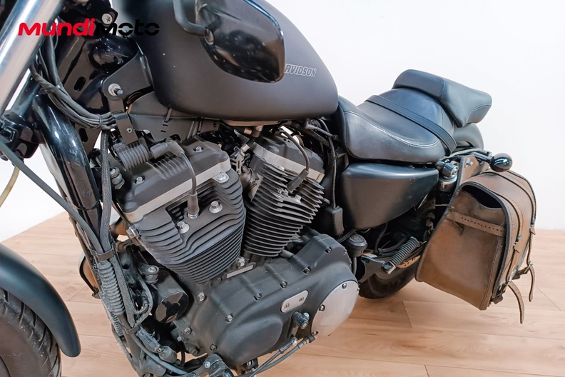 Motorbike image 9