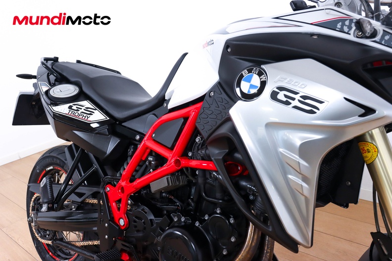 Motorbike image 12