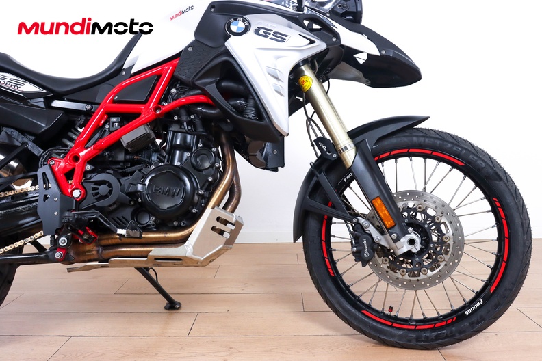 Motorbike image 13