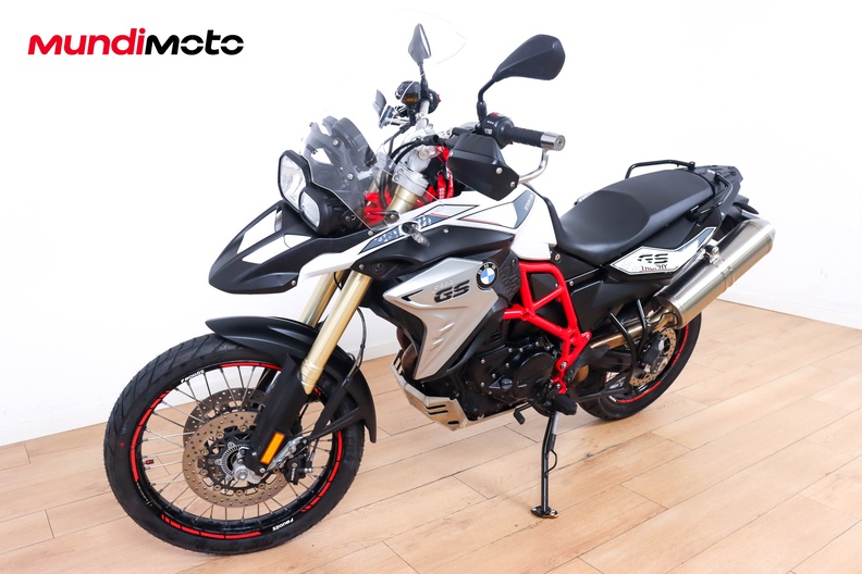 Motorbike image 7