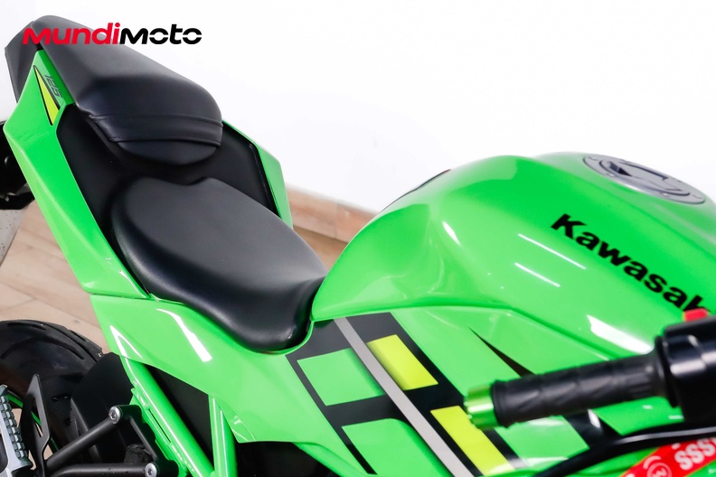 Motorbike image 13