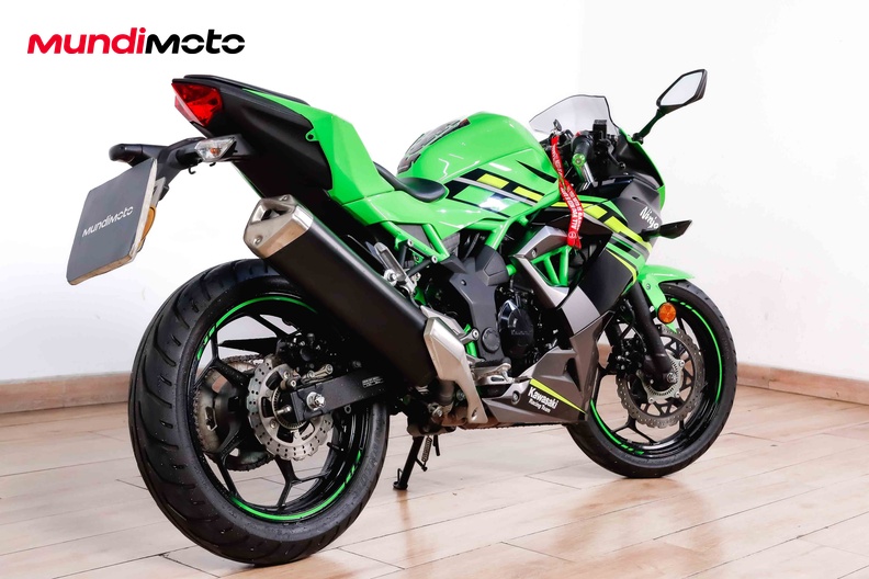 Motorbike image 7
