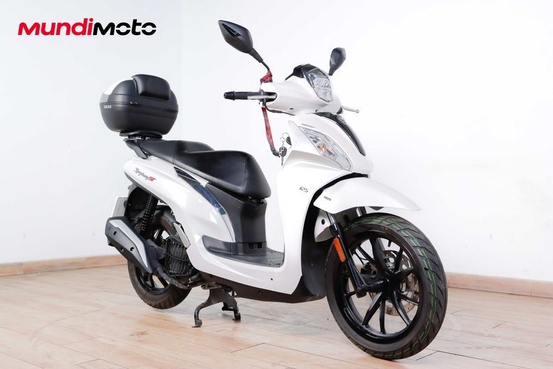 Motorbike image 1