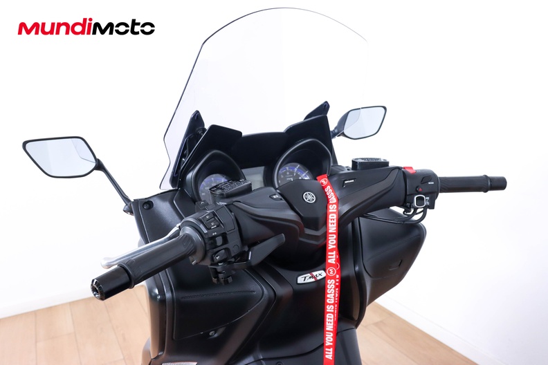 Motorbike image 10