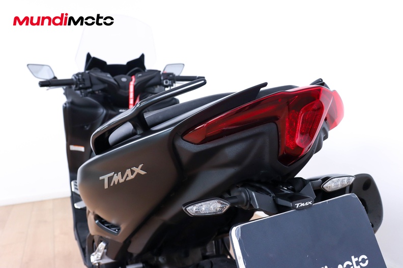 Motorbike image 9