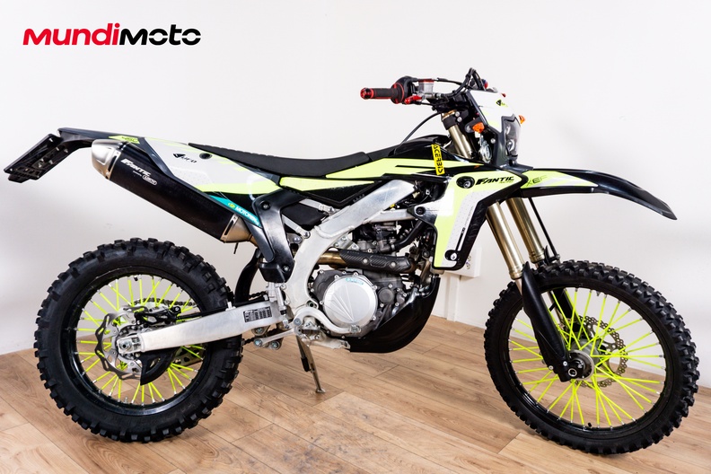 Motorbike image 0
