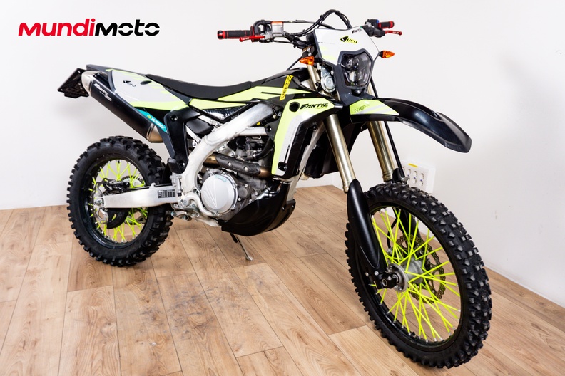 Motorbike image 1
