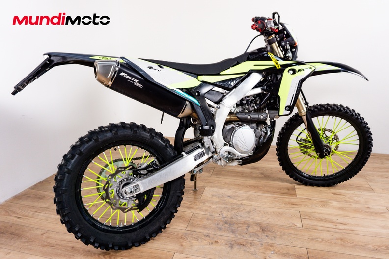 Motorbike image 2