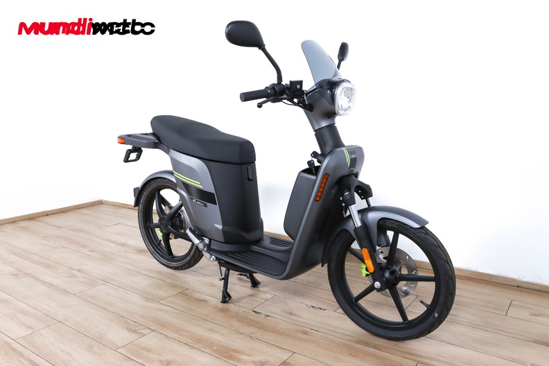 Motorbike image 1