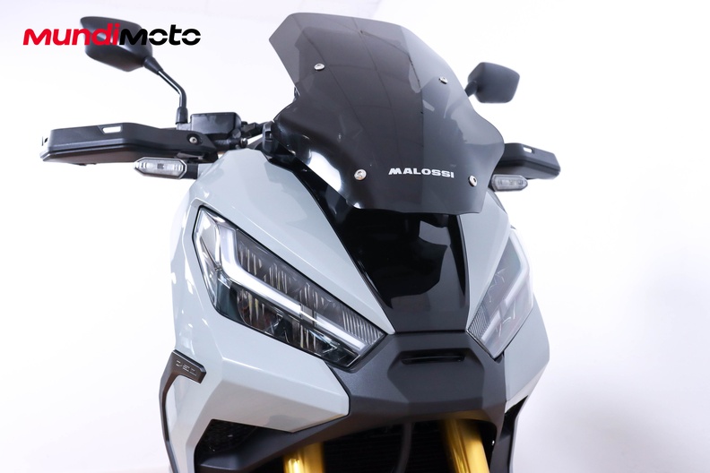 Motorbike image 4