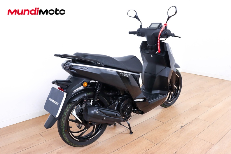 Motorbike image 2