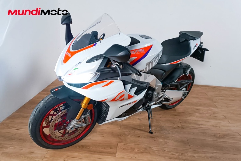 Motorbike image 6