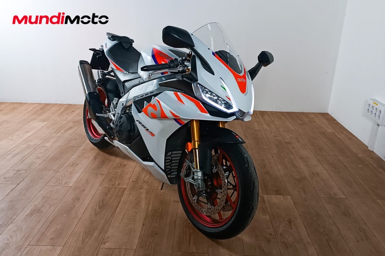 Motorbike image 1