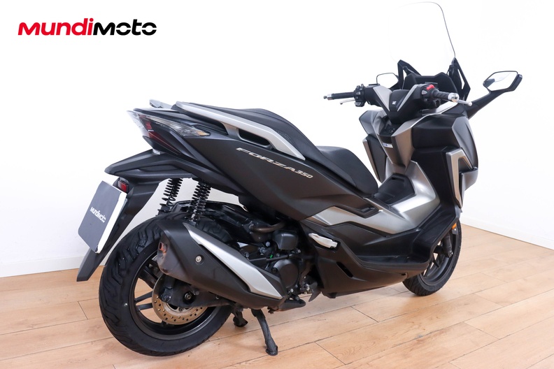 Motorbike image 2