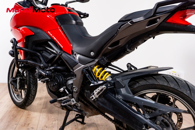 Motorbike image 8