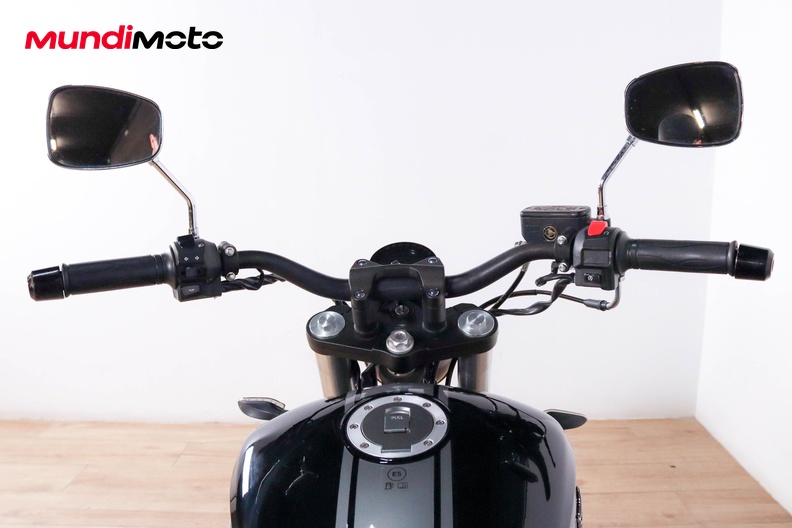 Motorbike image 10