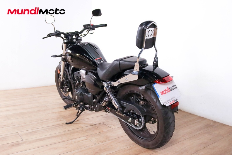 Motorbike image 6