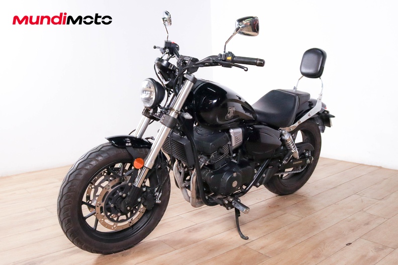 Motorbike image 7