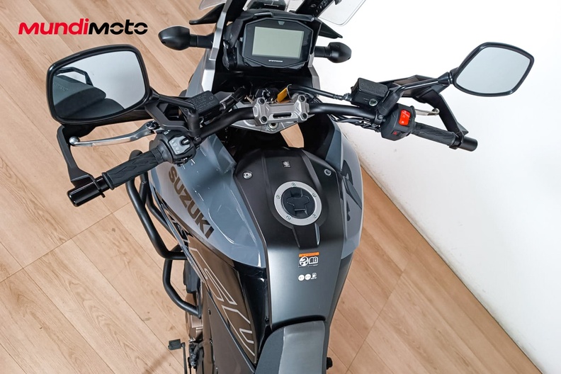 Motorbike image 10