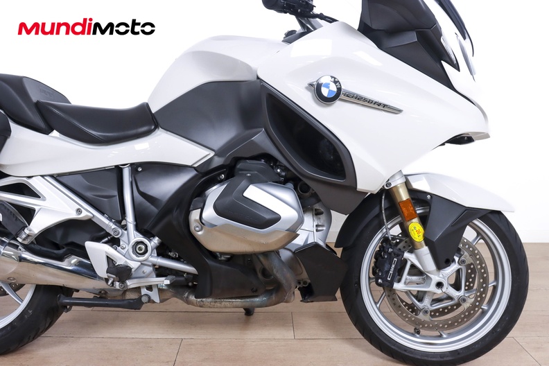Motorbike image 13