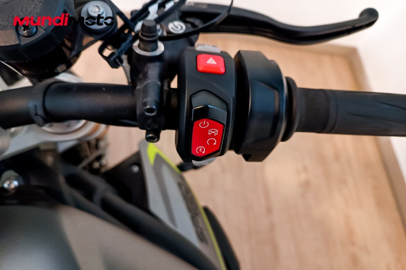 Motorbike image 12