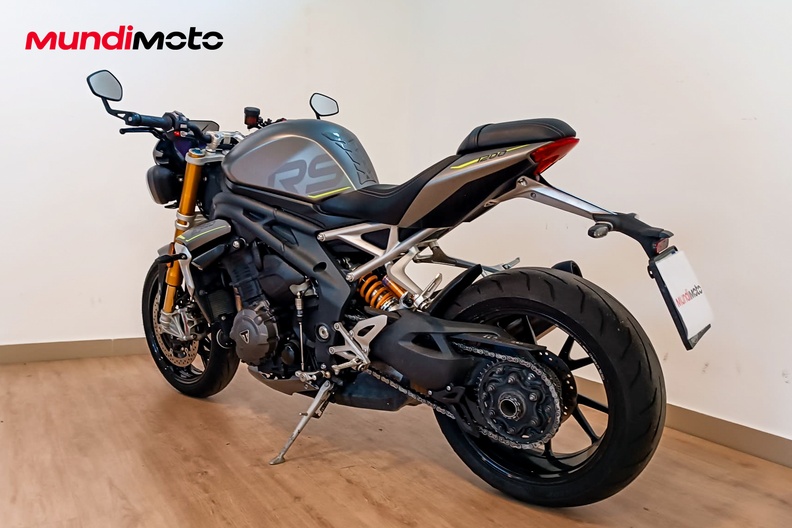 Motorbike image 7
