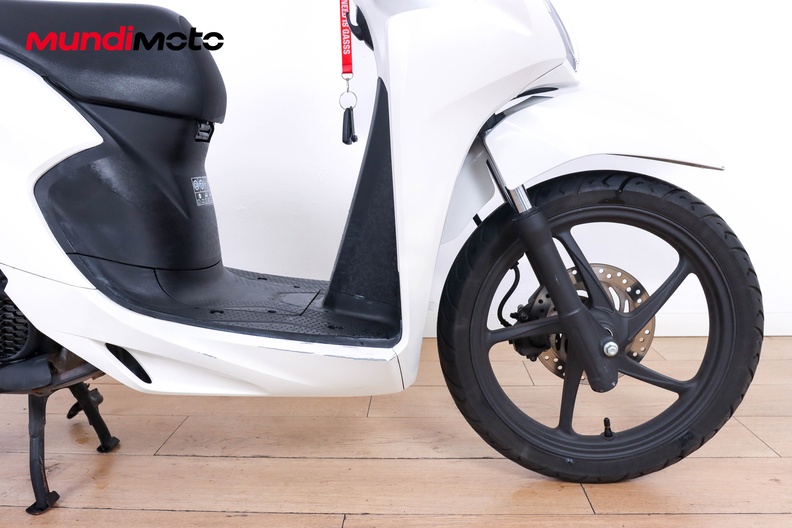Motorbike image 12