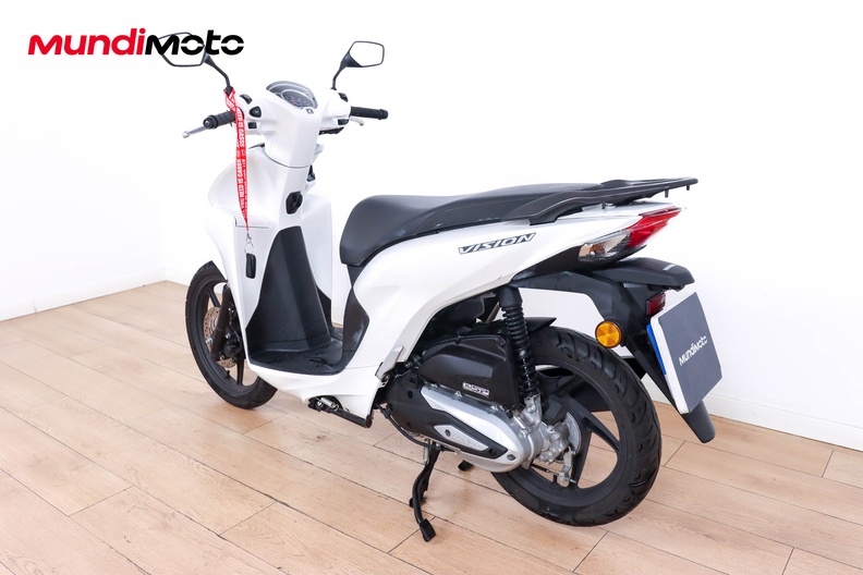Motorbike image 6