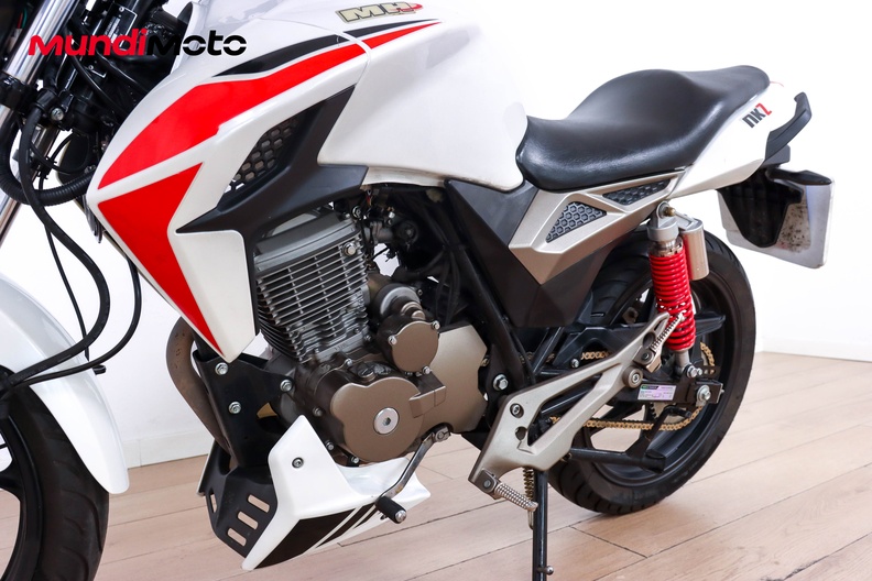 Motorbike image 8