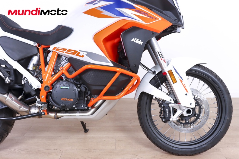 Motorbike image 12