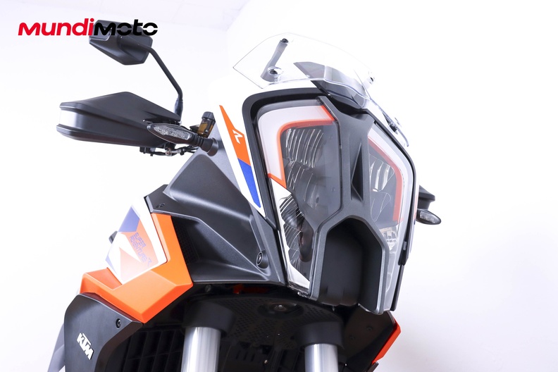 Motorbike image 4