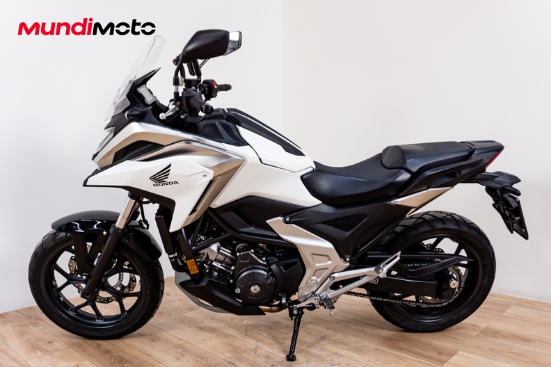 Motorbike image 5