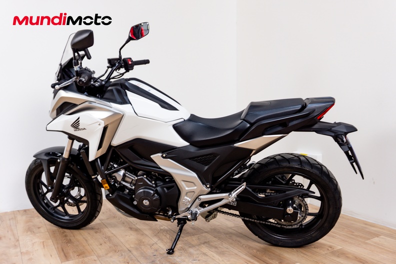 Motorbike image 8