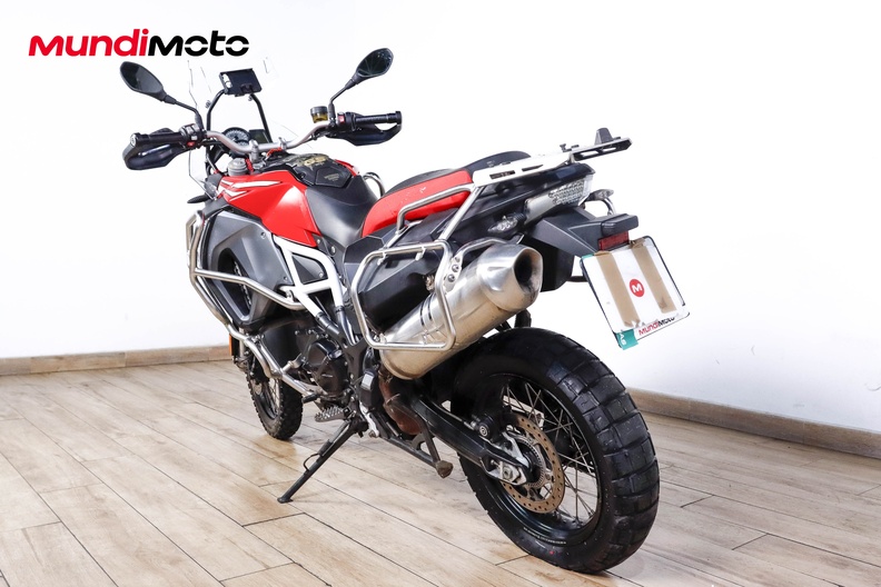 Motorbike image 6