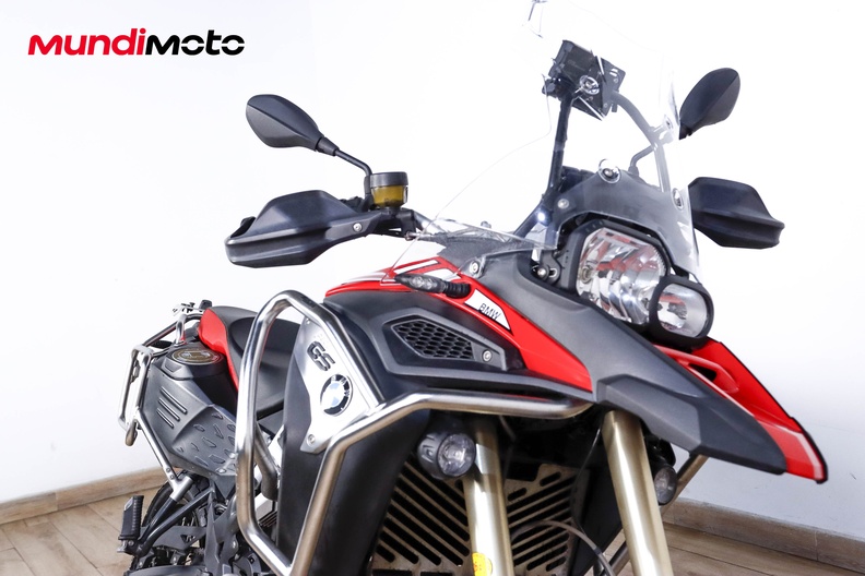 Motorbike image 4