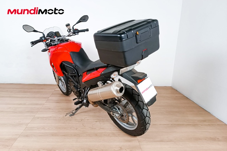 Motorbike image 7