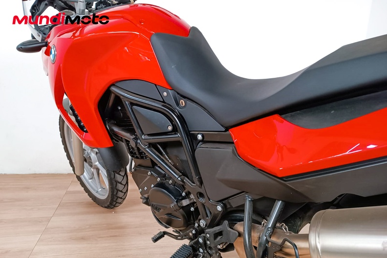 Motorbike image 8