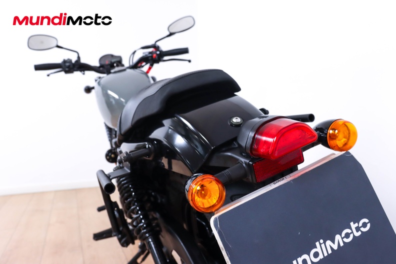 Motorbike image 9