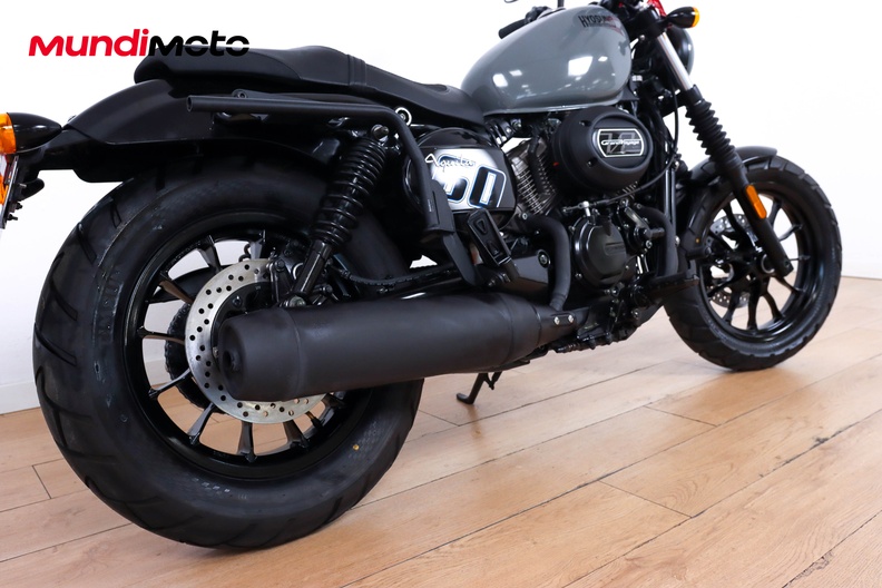 Motorbike image 3