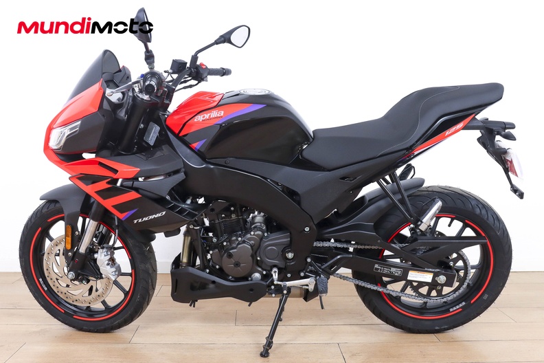 Motorbike image 5