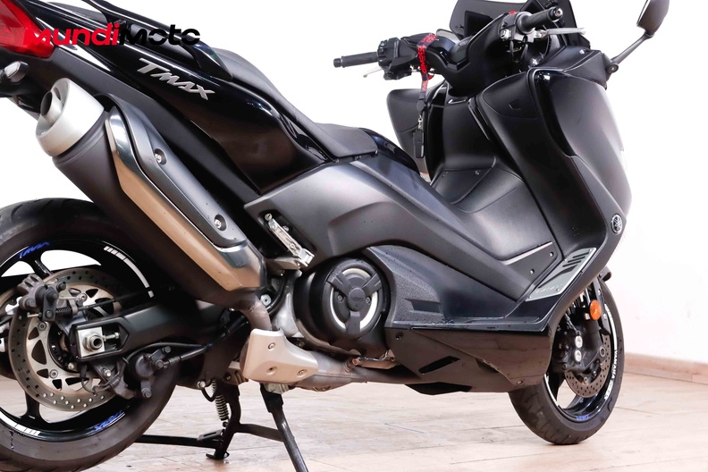 Motorbike image 3
