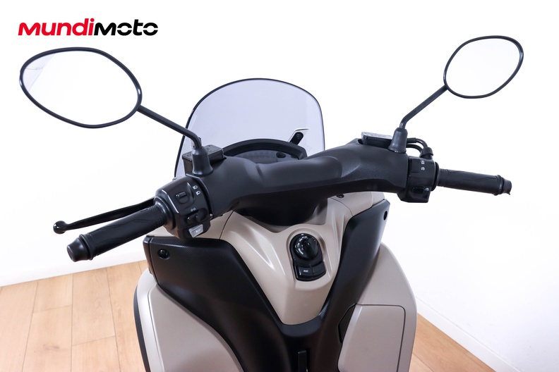Motorbike image 10