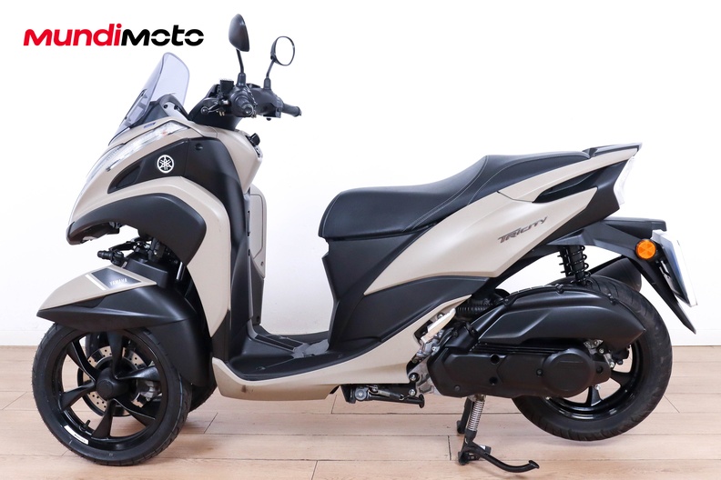 Motorbike image 5