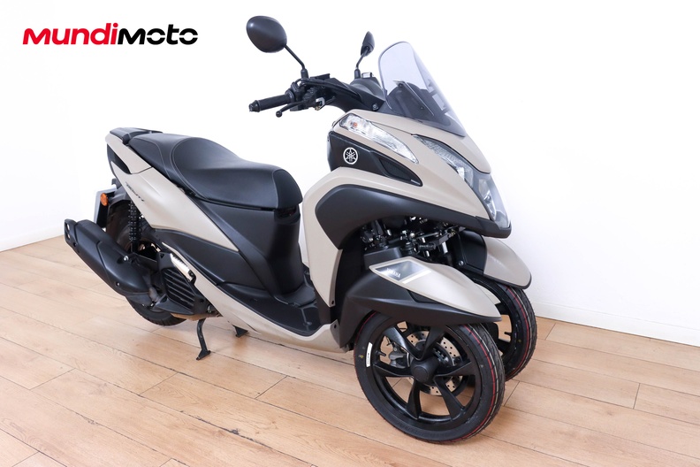 Motorbike image 1