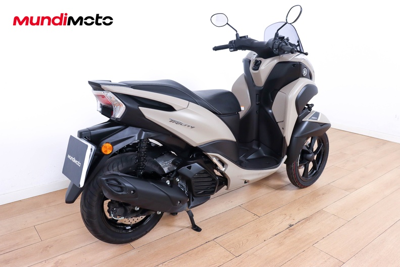 Motorbike image 2