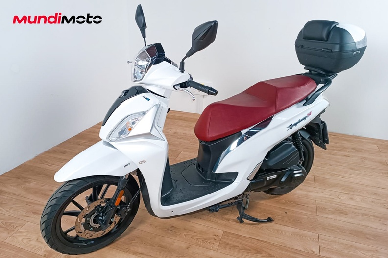 Motorbike image 6