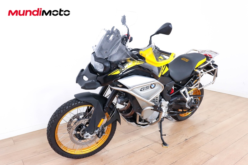 Motorbike image 7