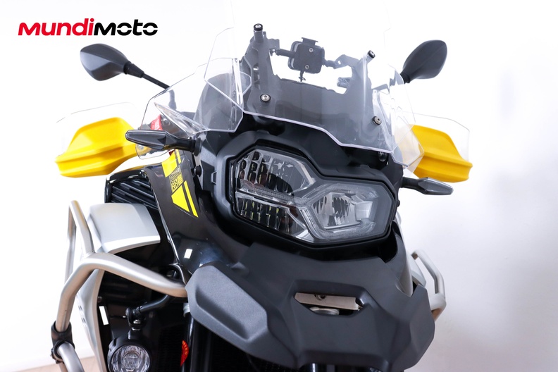 Motorbike image 4