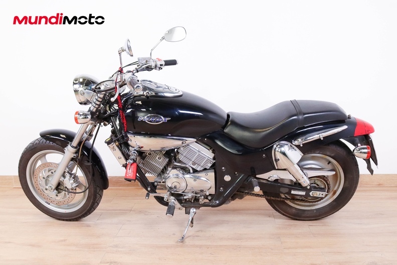 Motorbike image 5